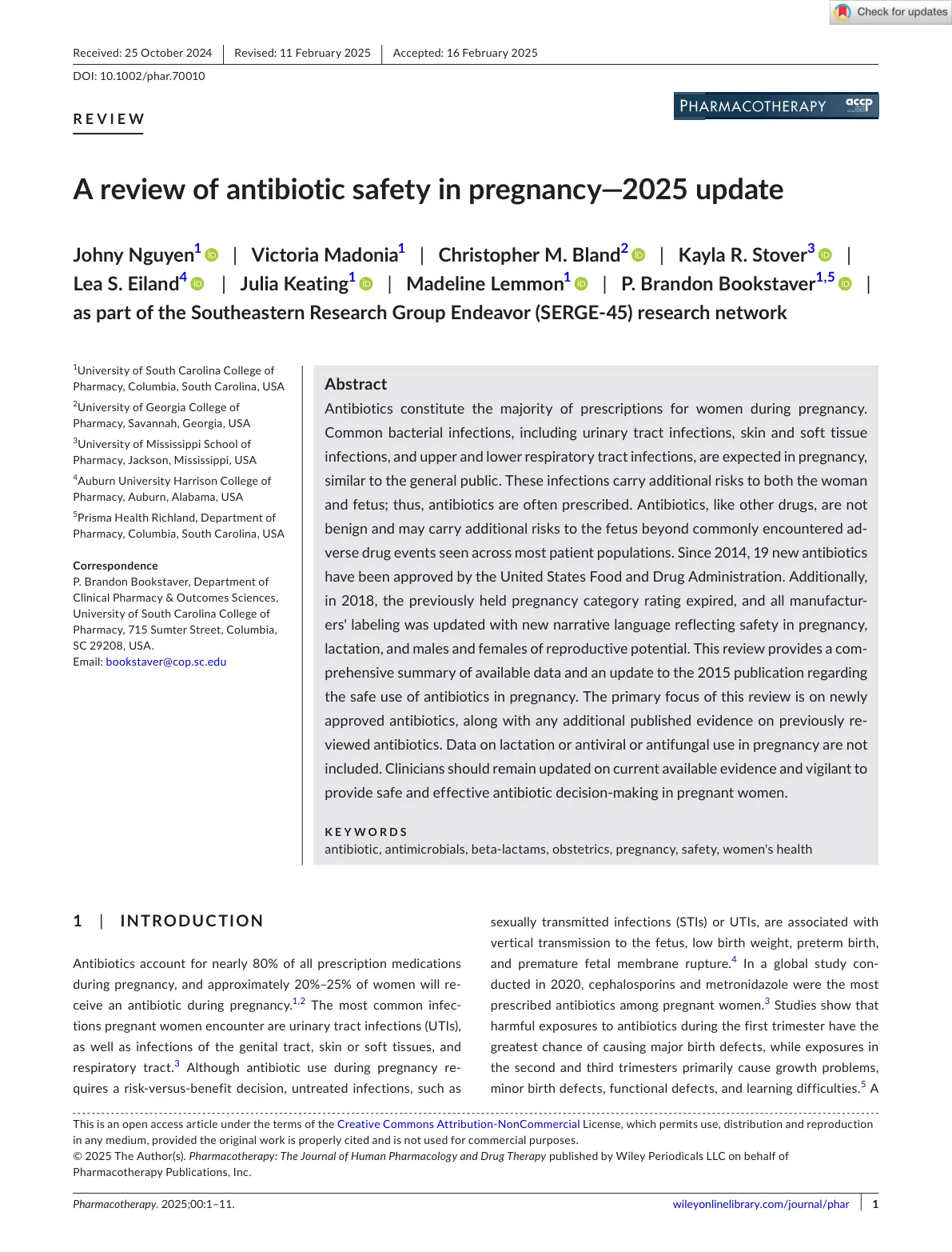 غلاف تقرير A Review of Antibiotic Safety in Pregnancy – 2025 Update